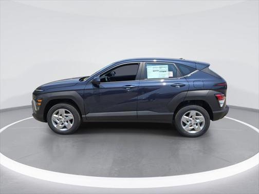 2025 Hyundai KONA SE