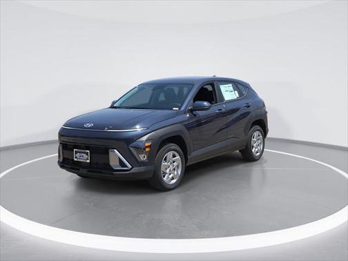 2025 Hyundai KONA SE