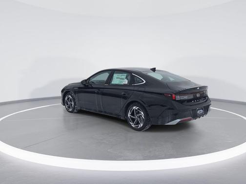 2026 Hyundai SONATA SEL