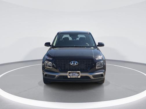 2025 Hyundai VENUE SE