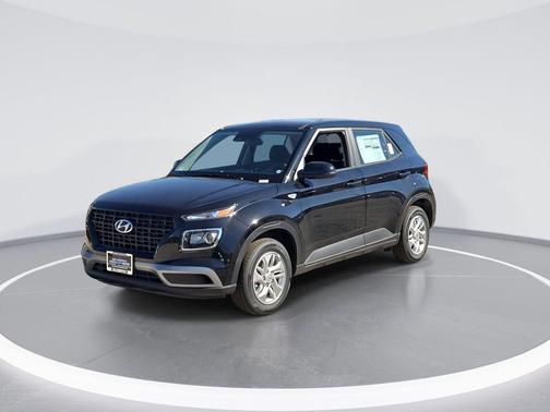 2025 Hyundai VENUE SE