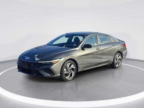 2025 Hyundai ELANTRA Sport