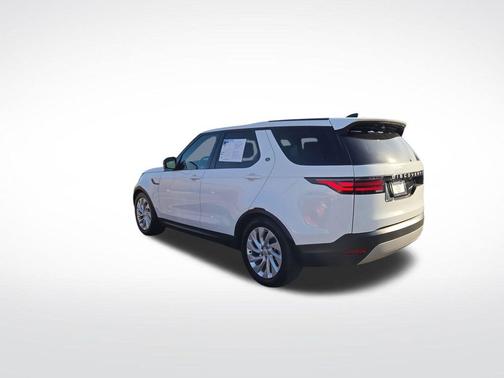 2024 Land Rover Discovery P300 S