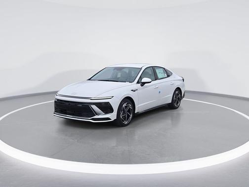 2026 Hyundai SONATA SEL