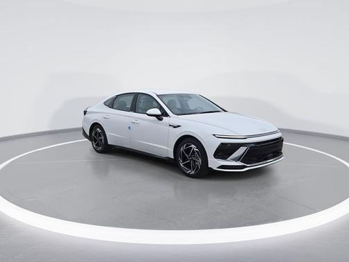 2026 Hyundai SONATA SEL