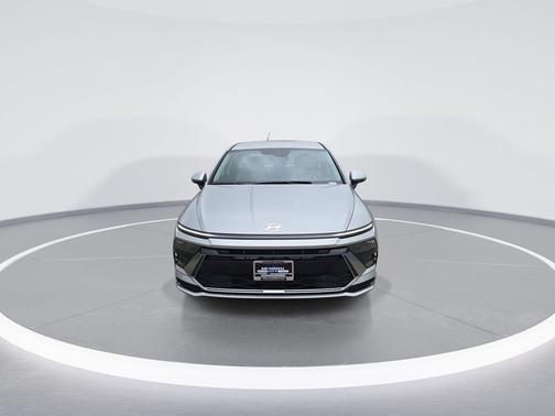 2026 Hyundai SONATA SEL