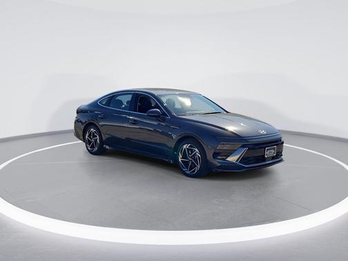 2026 Hyundai SONATA SEL