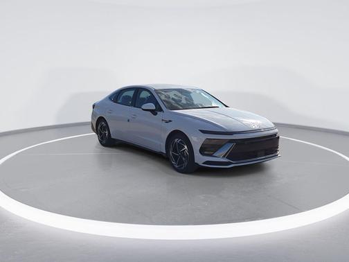 2026 Hyundai SONATA SEL