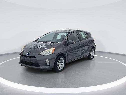 2013 Toyota Prius c 