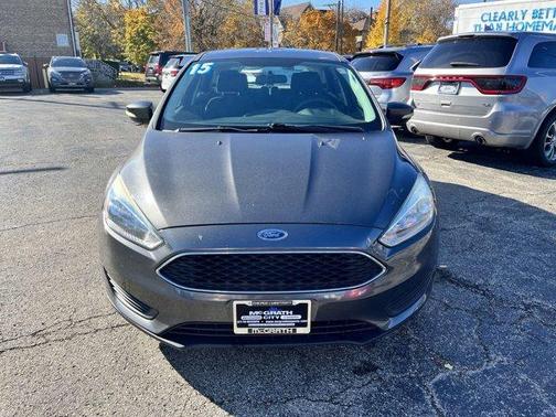 Photo 4 of 27 of 2015 Ford Focus SE
