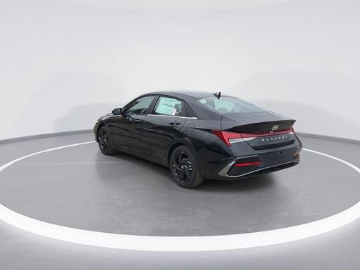 2026 Hyundai ELANTRA Sport