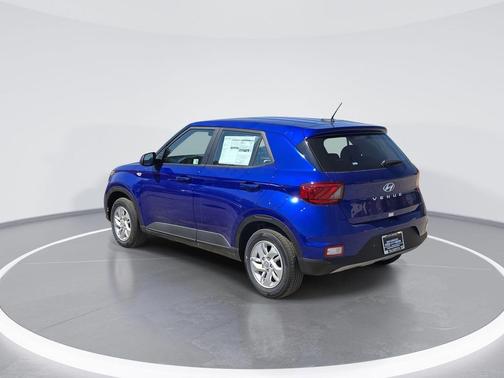 2025 Hyundai VENUE SE