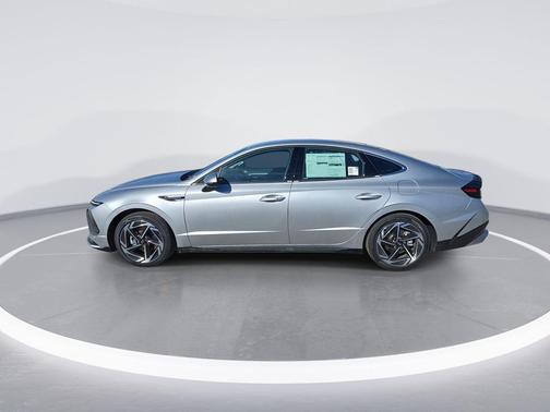 2026 Hyundai SONATA SEL