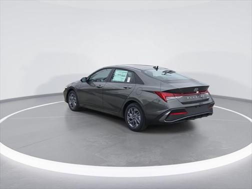 2025 Hyundai ELANTRA HEV Blue