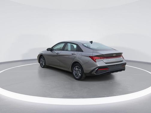 2025 Hyundai ELANTRA HEV Blue