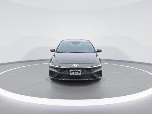 2026 Hyundai ELANTRA Sport