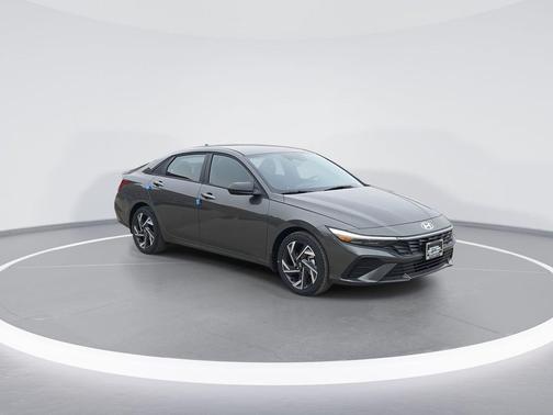 2026 Hyundai ELANTRA Sport