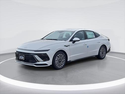 2025 Hyundai SONATA Hybrid SE