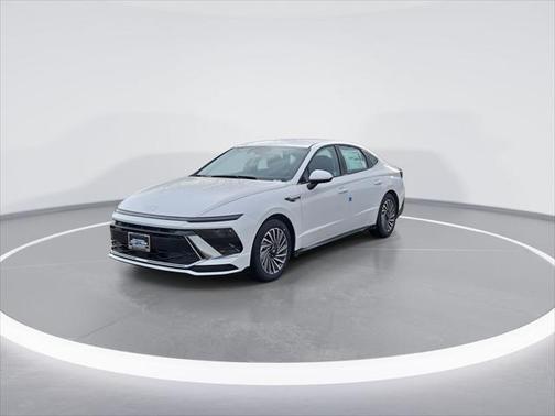2025 Hyundai SONATA Hybrid SE