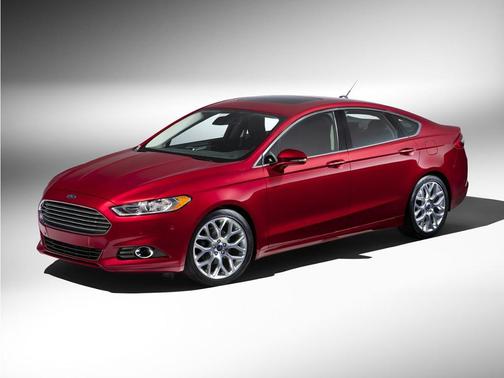 White 2014 Ford Fusion SE