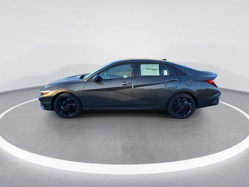 2026 Hyundai ELANTRA Sport