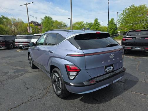 Meta Blue Pearl 2024 Hyundai KONA EV Limited