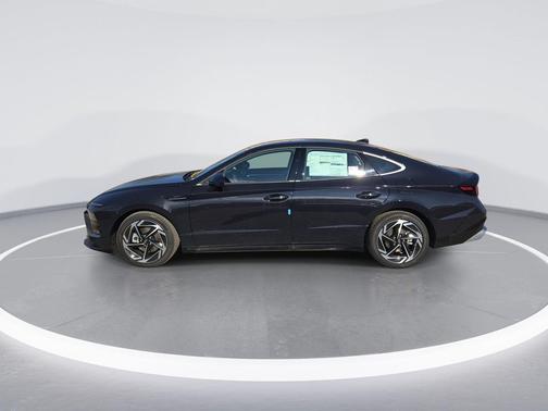 2026 Hyundai SONATA SEL