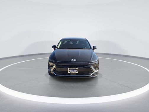 2026 Hyundai SONATA SEL