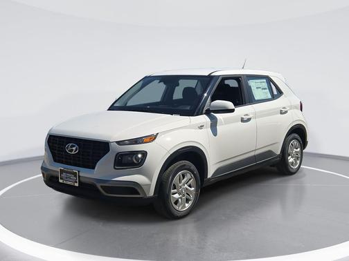 2025 Hyundai VENUE SE