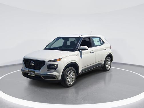 2025 Hyundai VENUE SE