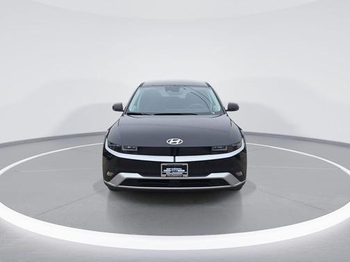 2026 Hyundai IONIQ 5 SE