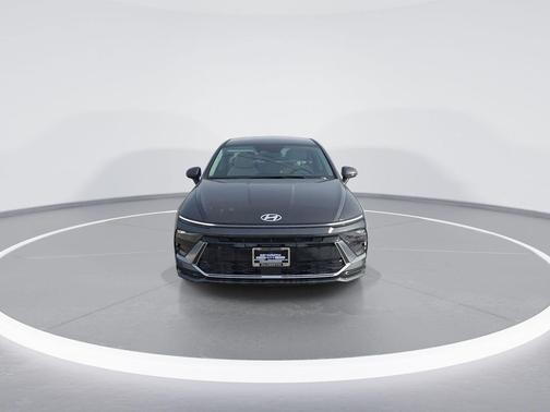 2026 Hyundai SONATA SEL