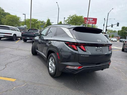 Dark Gray Metallic 2024 Hyundai TUCSON SEL