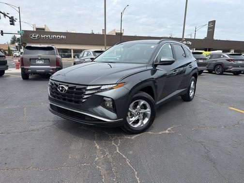 Dark Gray Metallic 2024 Hyundai TUCSON SEL