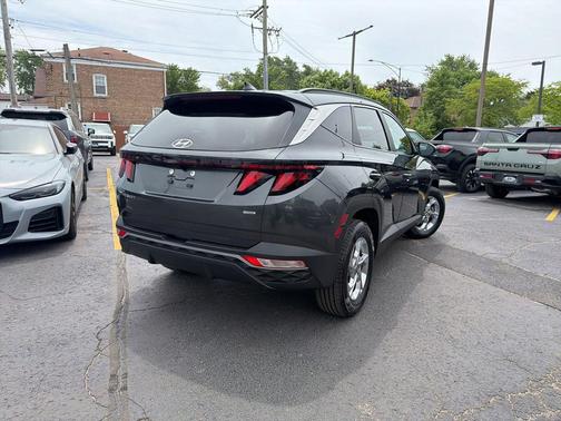 Dark Gray Metallic 2024 Hyundai TUCSON SEL