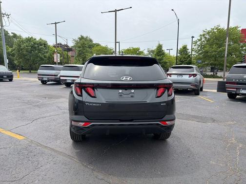 Dark Gray Metallic 2024 Hyundai TUCSON SEL