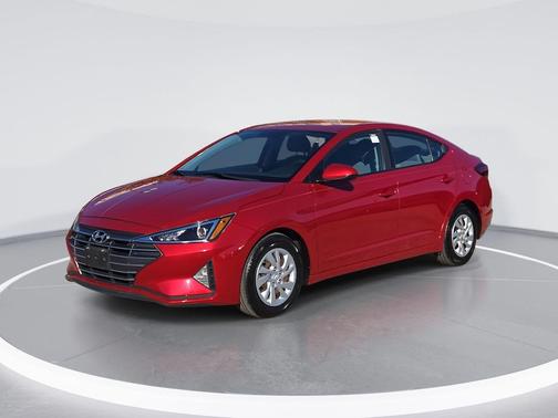 2019 Hyundai ELANTRA SE