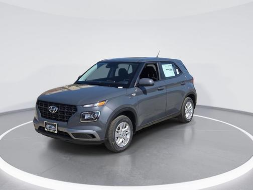 2025 Hyundai VENUE SE