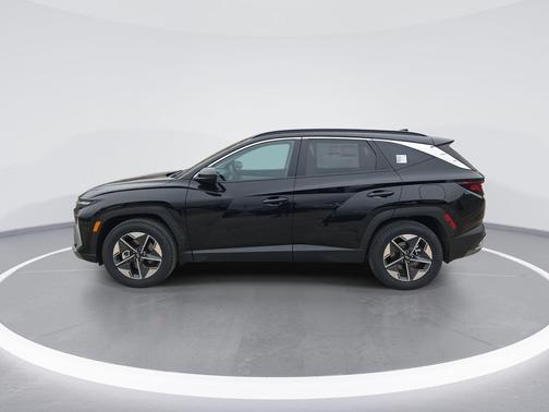 Phantom Black 2026 Hyundai TUCSON SEL