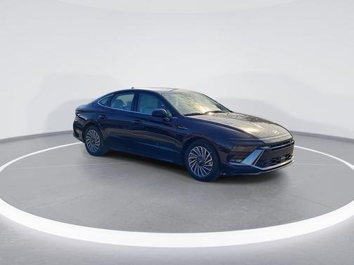 2025 Hyundai SONATA Hybrid SE