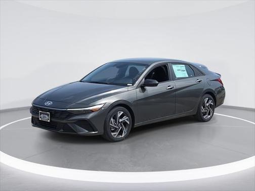 2025 Hyundai ELANTRA Sport