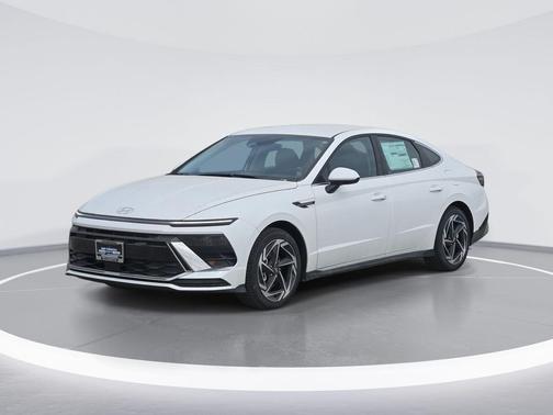 2026 Hyundai SONATA SEL