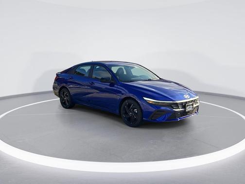 2026 Hyundai ELANTRA Sport