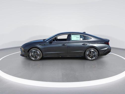2026 Hyundai SONATA SEL