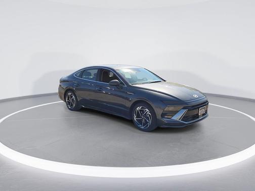 2026 Hyundai SONATA SEL