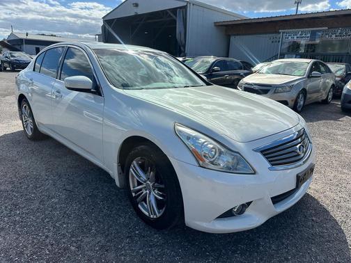 2012 INFINITI G25x Base