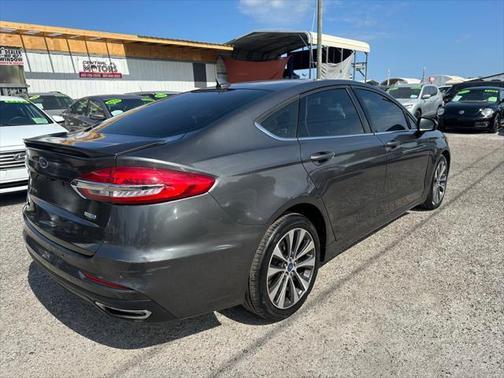 2019 Ford Fusion SE