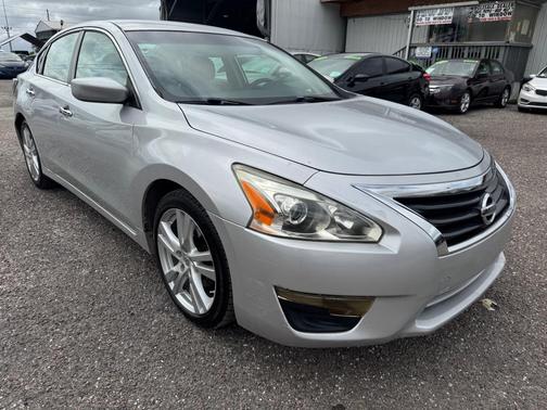 2014 Nissan Altima 3.5 S