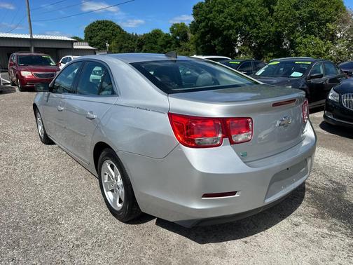 SILV 2015 Chevrolet Malibu 1LS