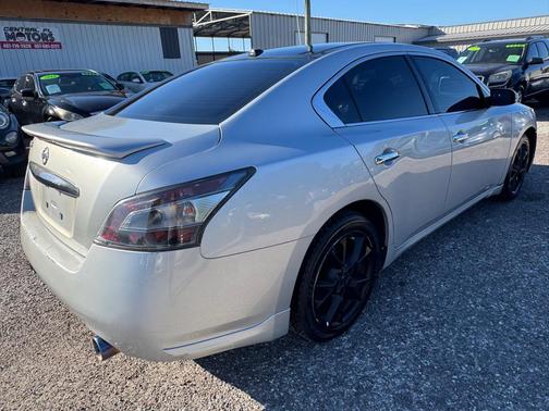2014 Nissan Maxima SV